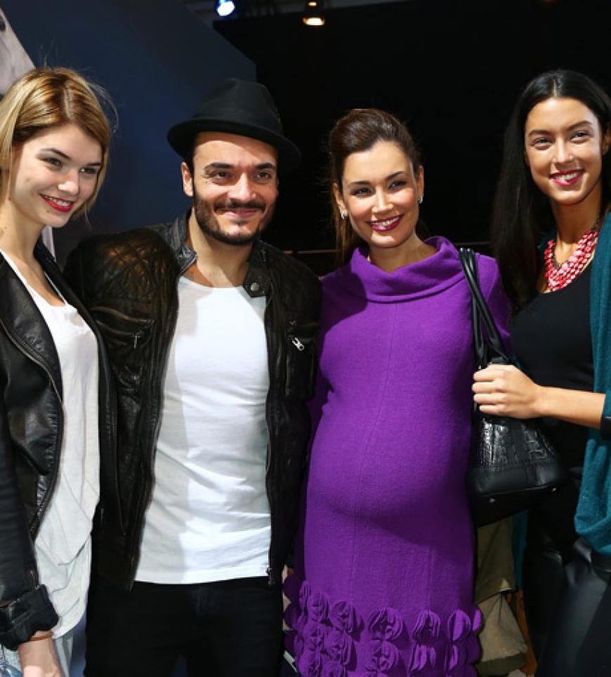Deutsches Promi-Quartett:´ Luisa Hartema, Jana Ina und Giovanni Zarella sowie Rebecca Mir bei der Fashionshow von Laurel