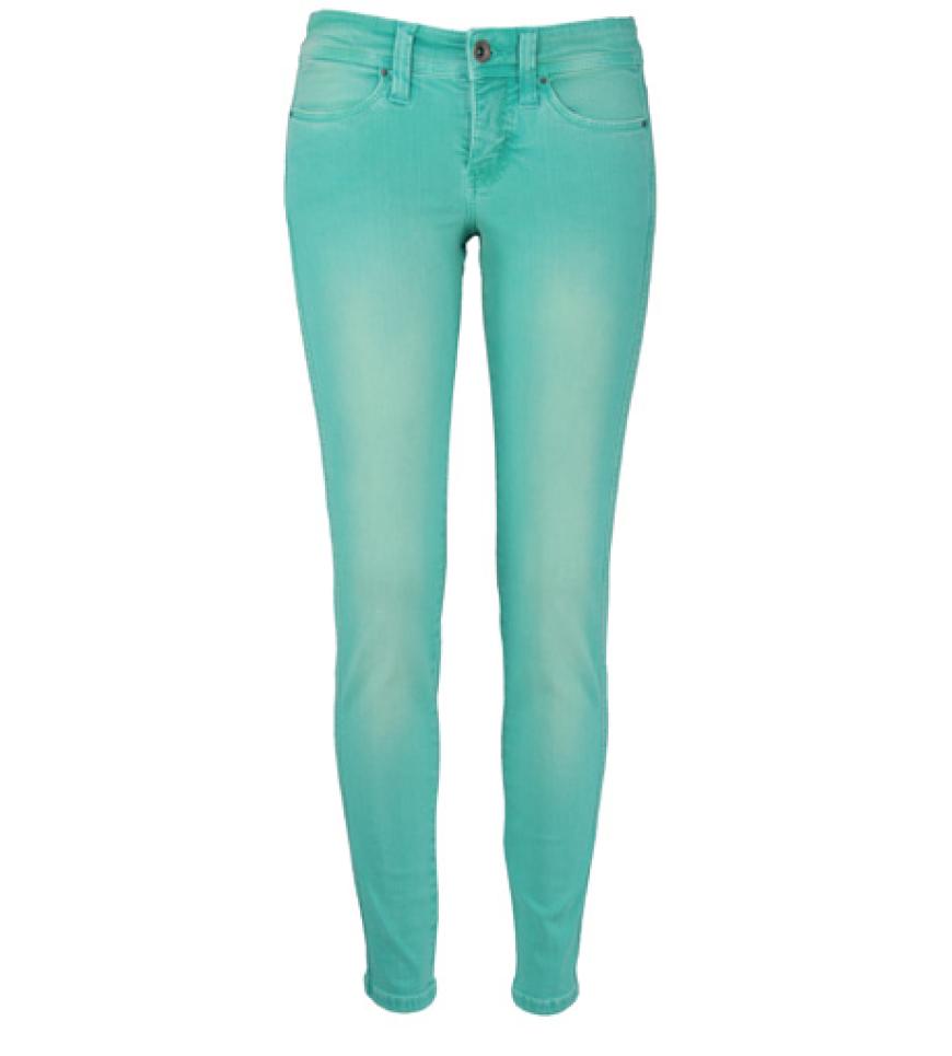 19. Juli 2012: Lieblingsjeans! Ist nicht nur so, so heißt das gute Stück auch noch. Und das Beste daran: immer eine Größe kleiner bestellen als man eigentlich brauch, weil der Stretchanteil so hoch ist. Damit schummeln wir uns übrigens auch noch eine Größe schlanker! Lieblingsjeans von Mac, ca. 120 Euro