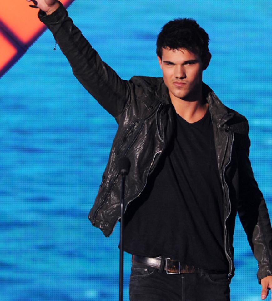Unser liebster Werwolf, Taylor Lautner, freute sich über die Auszeichnung als