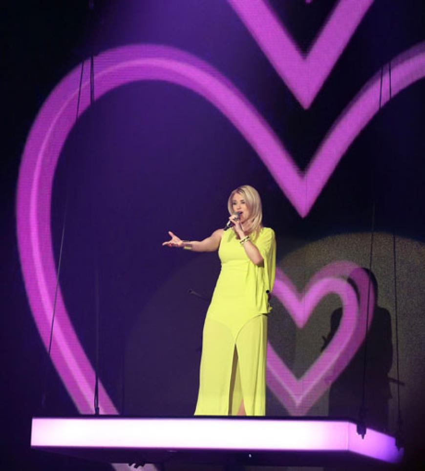 Mit einem Song von Helene Fischer konnte Schlager-Kandidatin Beatrice überzeugen