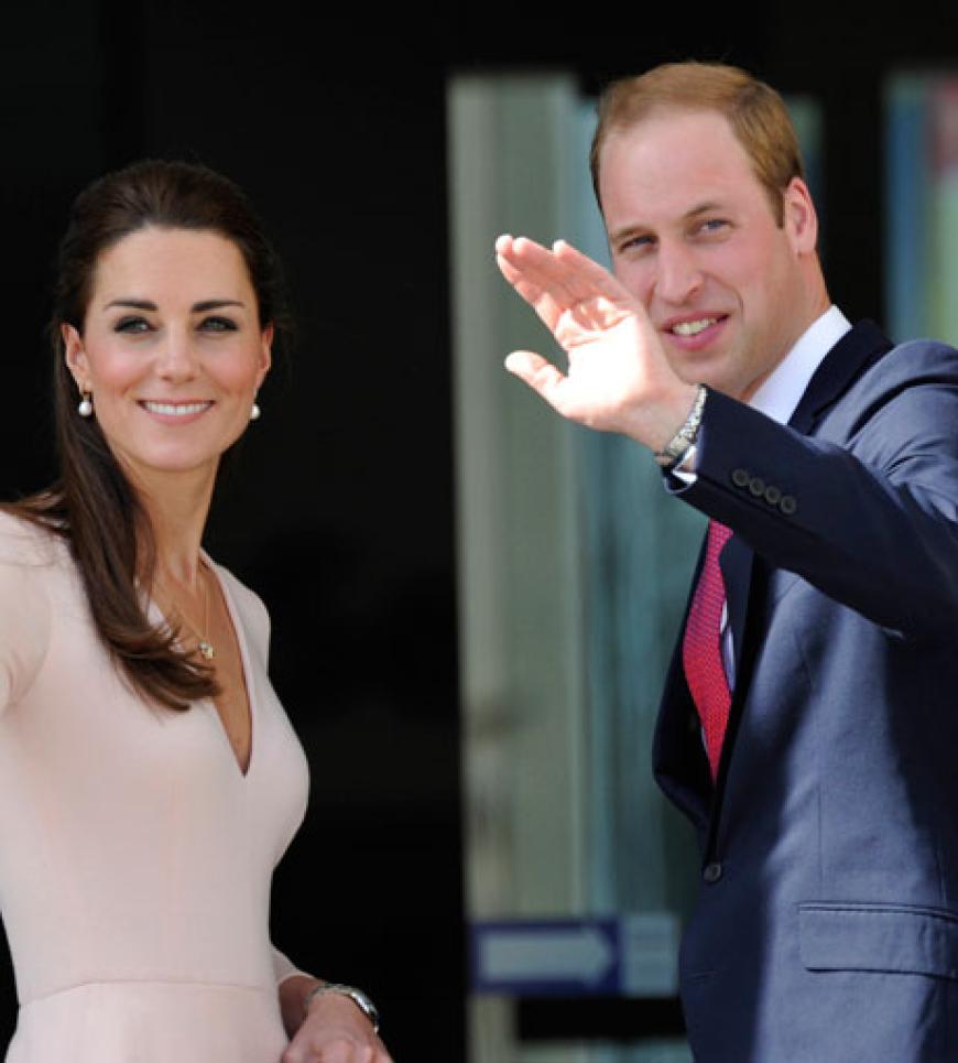 Happy Hochzeitstag! Herzogin Kate und Prinz William feiern heute, 29. April 2014, ihr drittes Ehejahr. Gerade erst absolvierten sie ihre dreiwöchige Tour durch Neuseeland und Australien und bewiesen wie glücklich sie sind
