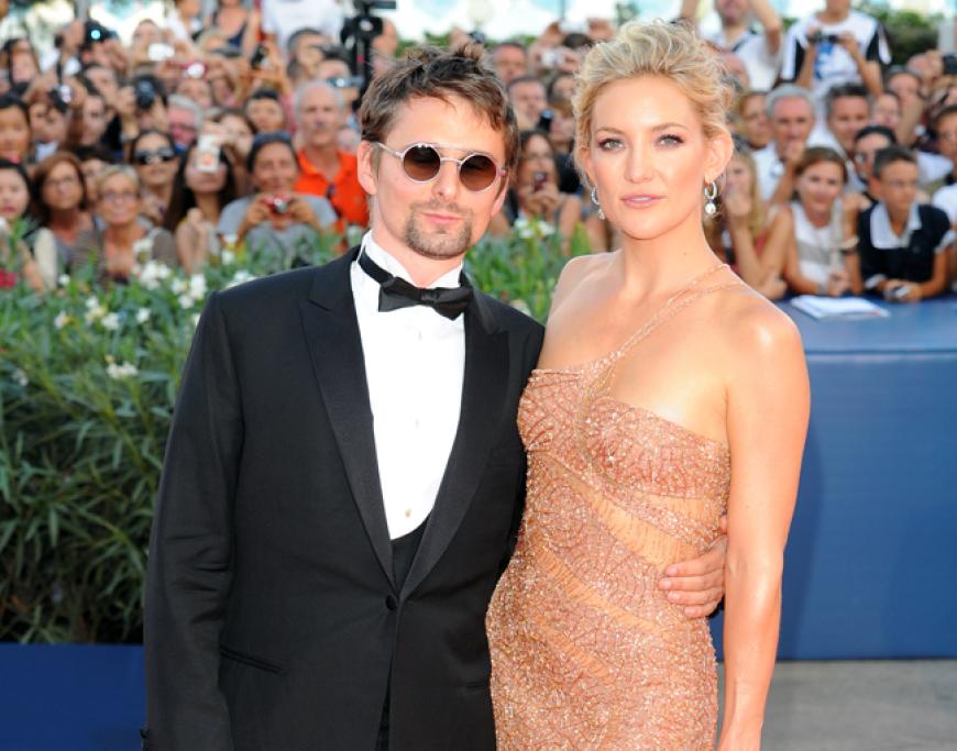 Promi-Paar der Eröffnungszeremonie: Kate Hudson und ihr´ Matthew Bellamy, Sänger der britischen Band Muse