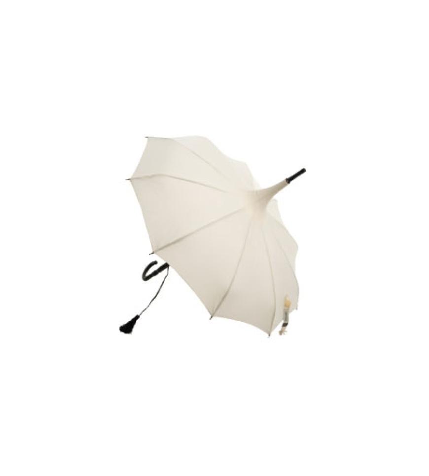 Die Strand-Hochzeit: Sonnenschirm von Lisbeth Dahl, ca. 60 Euro