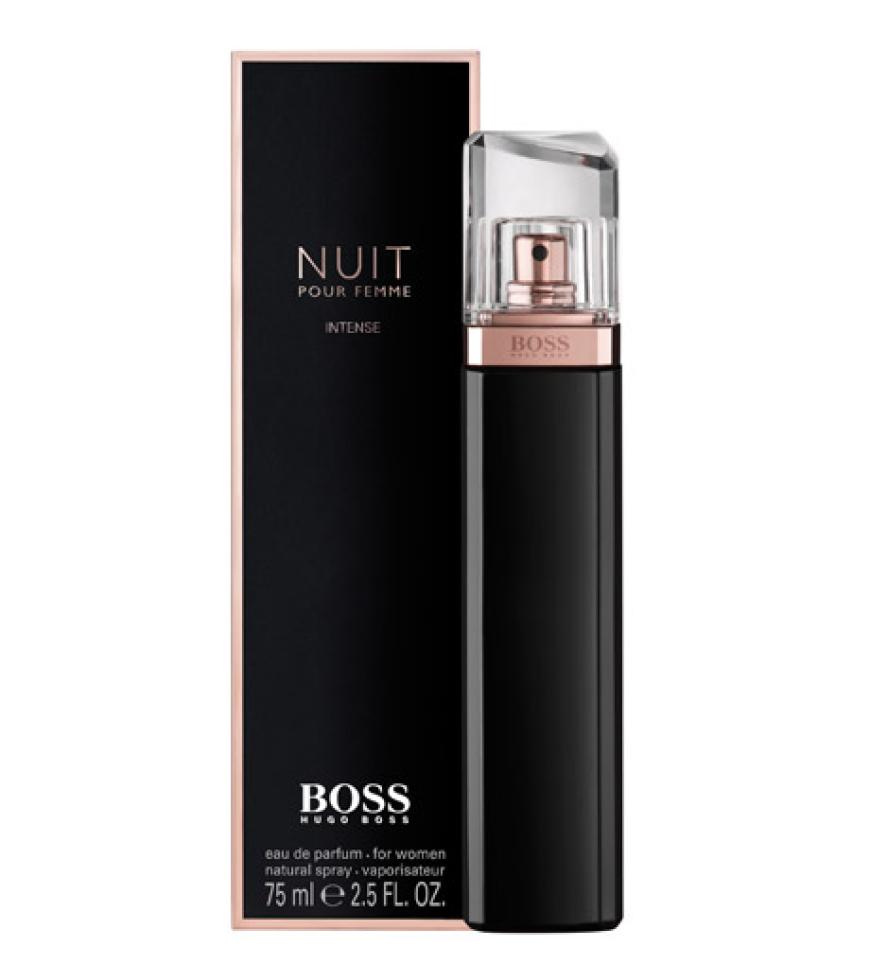 Sinnlichkeit auf Knopfdruck: BOSS Nuit Intense Pour Femme ist der neue Damenduft, der ein noch intensiveres Dufterlebnis verspricht. BOSS Nuit Intense Pour Femme, 50ml EdP, ab 74 Euro