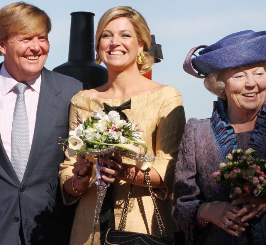 Das Köngishaus: angeblich gehören die niederländischen Royals zu den reichsten Adligen. Ihnen gehören mehrere hundert Millionen Euro, Kunst, Schmuck und Immobilien