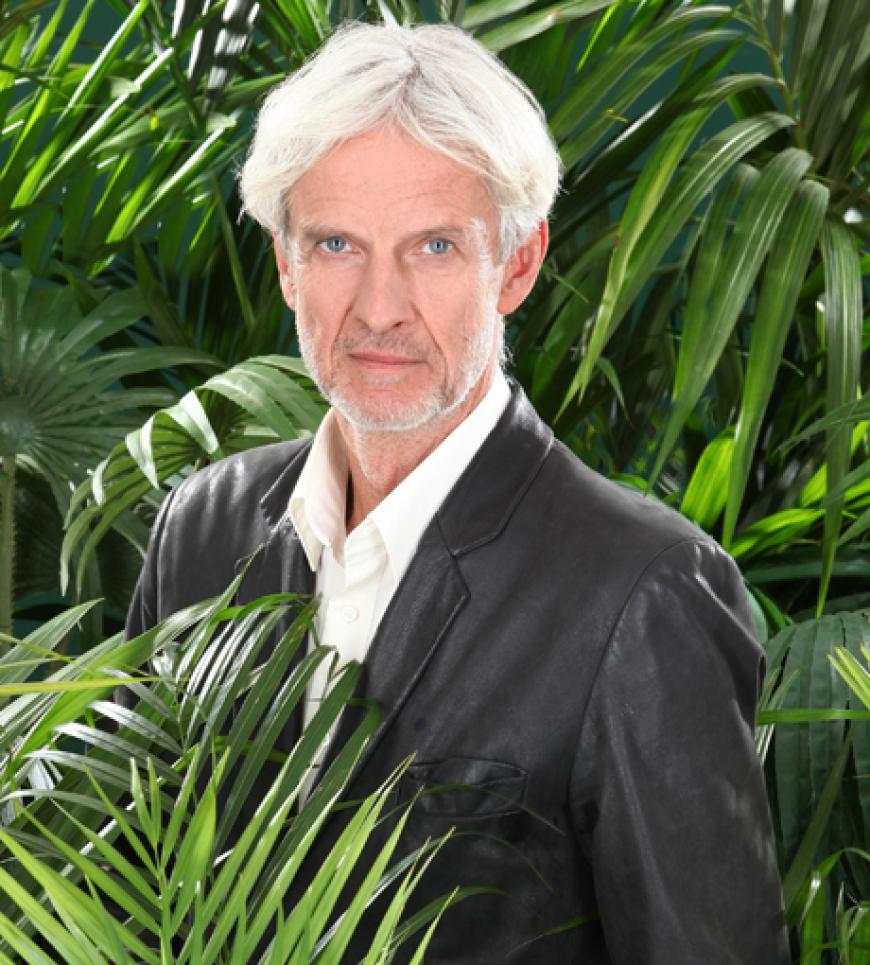 Schauspieler Mathieu Carrière wollte die Krone - die Zuschauer gaben ihm die rote Karte. An Tag 13 wurde er raus gevotet