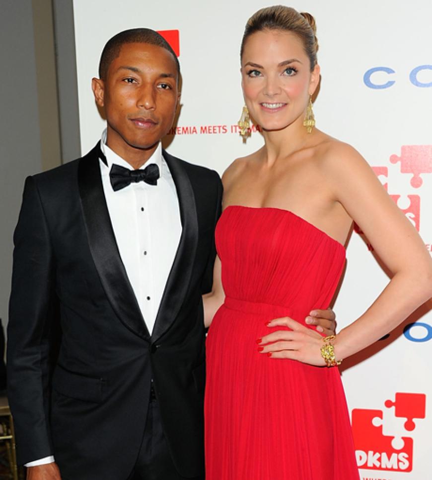 Pharrell Williams mit der Gastgeberin Katharina Harf