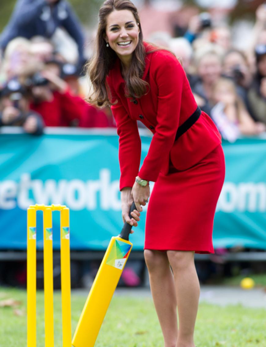 Selbst beim Cricket macht die 32-Jährige eine tolle Figur