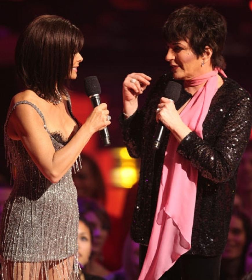 Diven unter sich: Paula Abdul und Liza Minnelli singen gemeinsam auf der