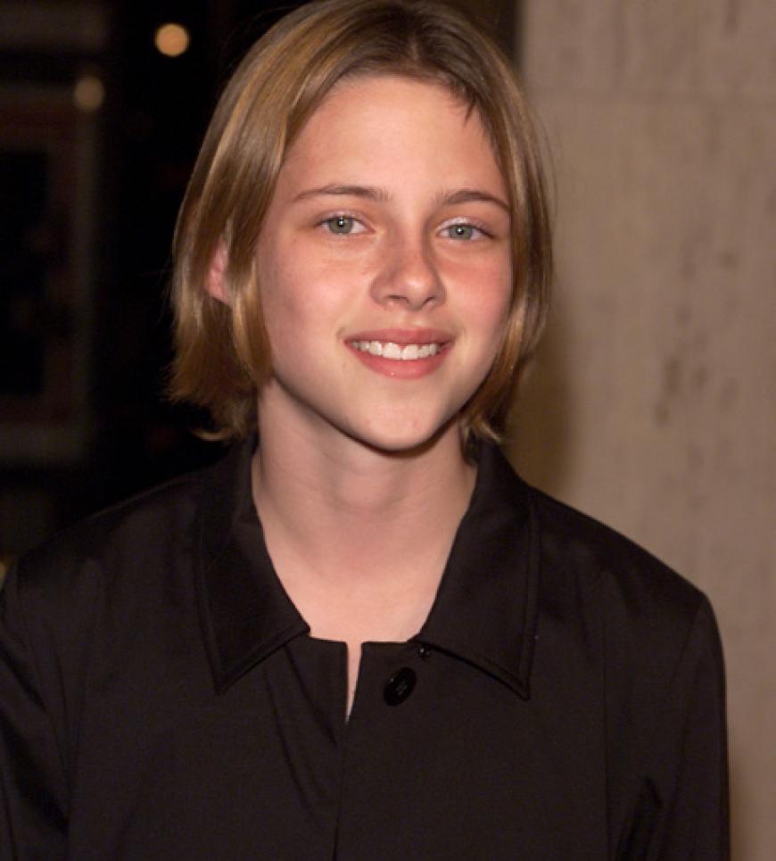 2002 damals im zarten Alter von 12 Jahren. Wer hätte gedacht, dass aus diesem jungen Mädchen mal ein weltweiter Superstar wird?