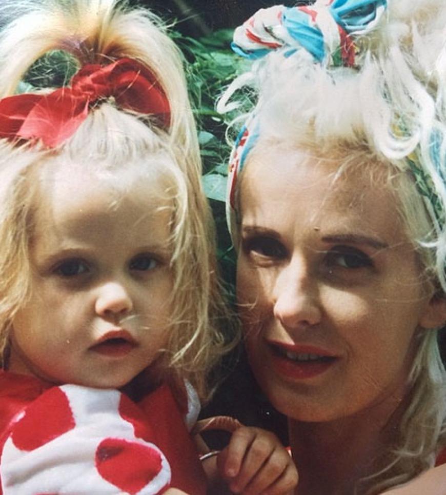 Tragisch: Einen Tag vor ihrem Tod postete Peaches Geldof ein Foto ihrer Mutter Paula Yates. Sie starb 2000 an einer Überdosis Heroin