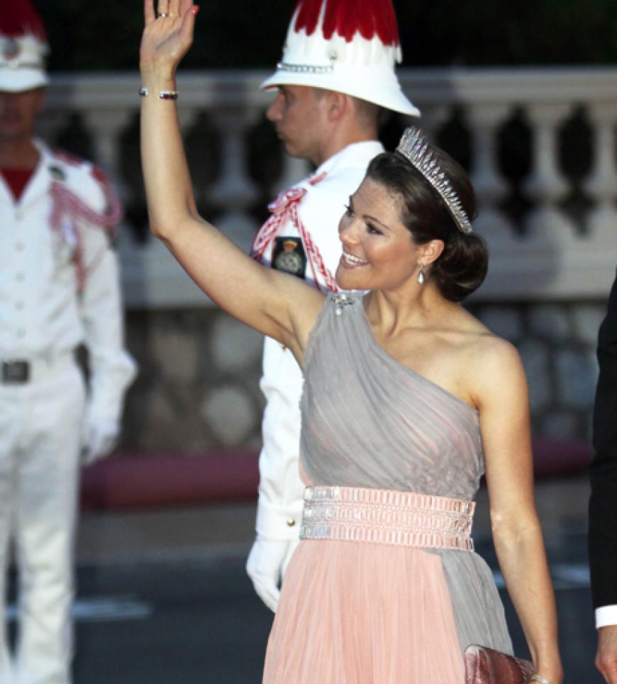 Erinnerte sich bestimmt an ihre eigene schöne Hochzeit: Victoria von Schweden