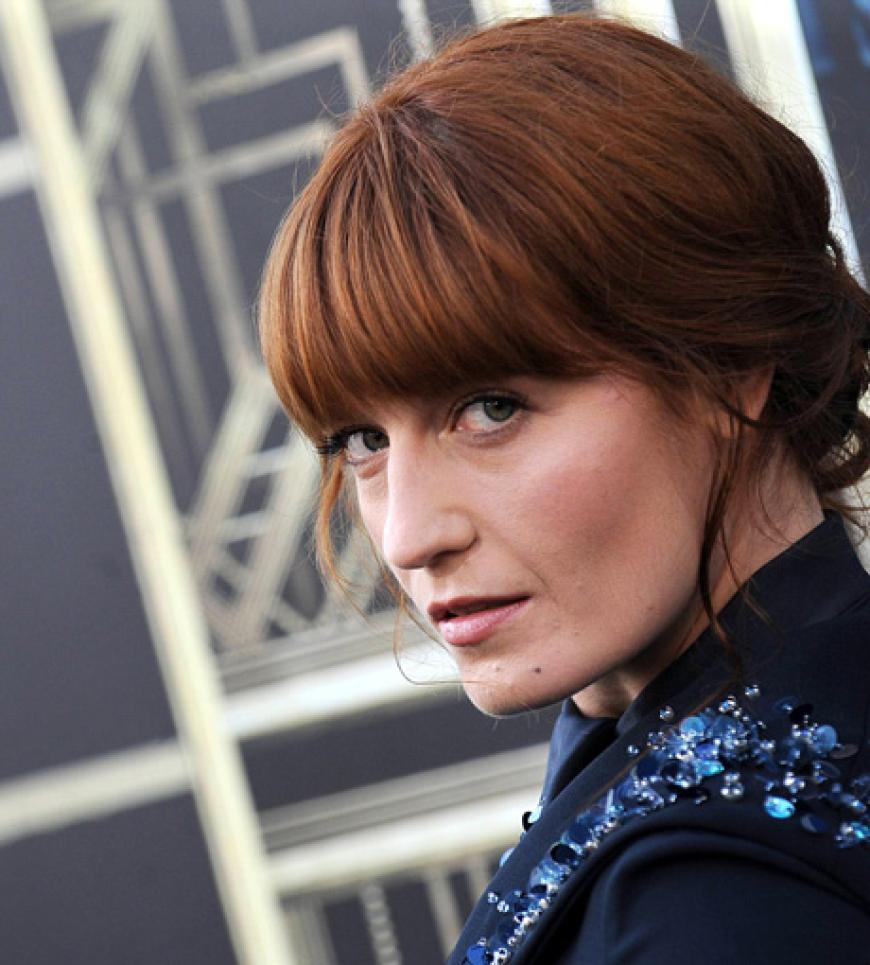 Die elfenhafte Florence Welch trug mit dem Song