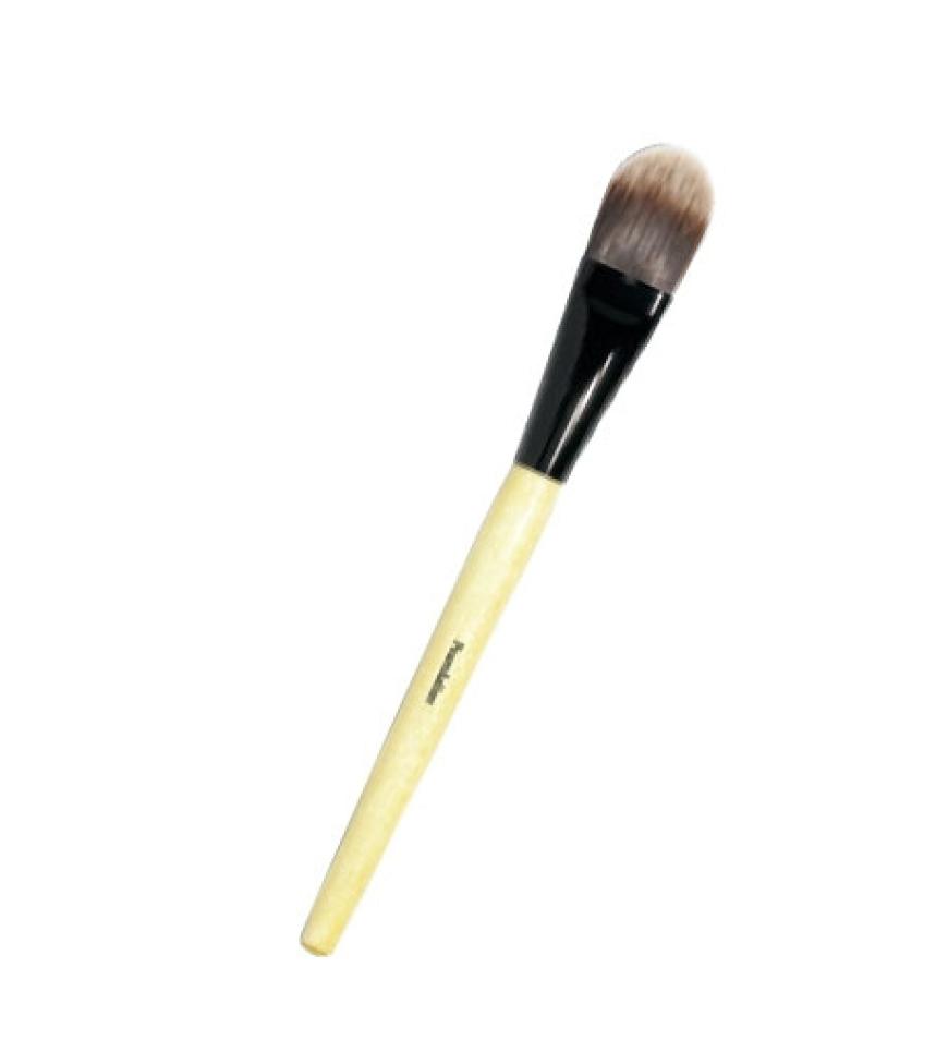 Foundation Brush von Bobbi Brown, ca. 39 Euro