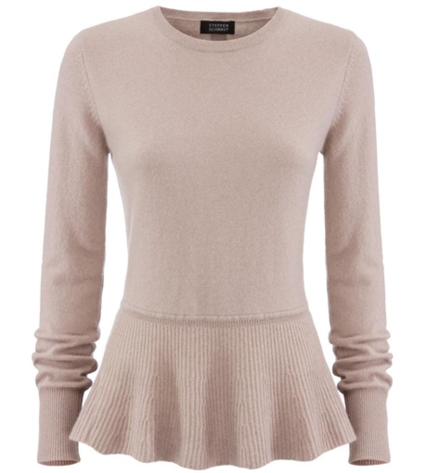 Schößchen sind feminin und für jede Silhouette ideal. Rosa Pullover von Steffen Schraut, ca. 295 Euro
