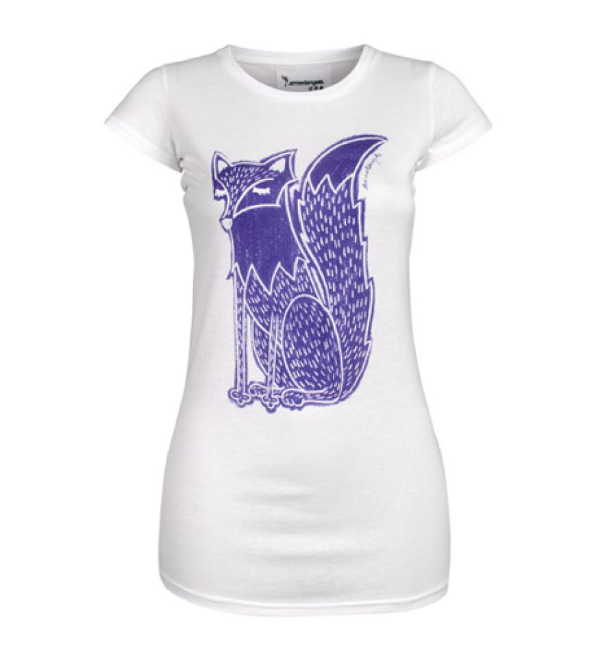 29. Juli 2012: Oh wie süß!!! Der niedliche Fuchs-Print zaubert aus dem Shirt aus Öko-Baumwolle ein echtes Fashion-Piece. Über armedangels.de, ca. 30 Euro