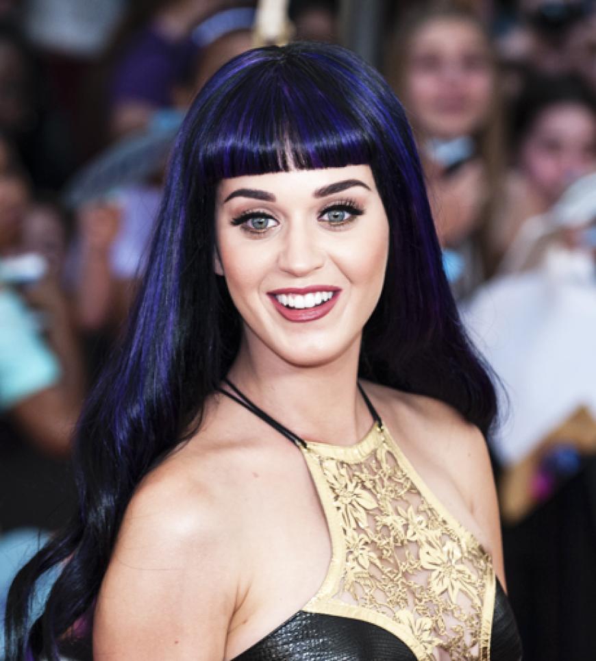 Mit violetter Mähne: Katy Perry