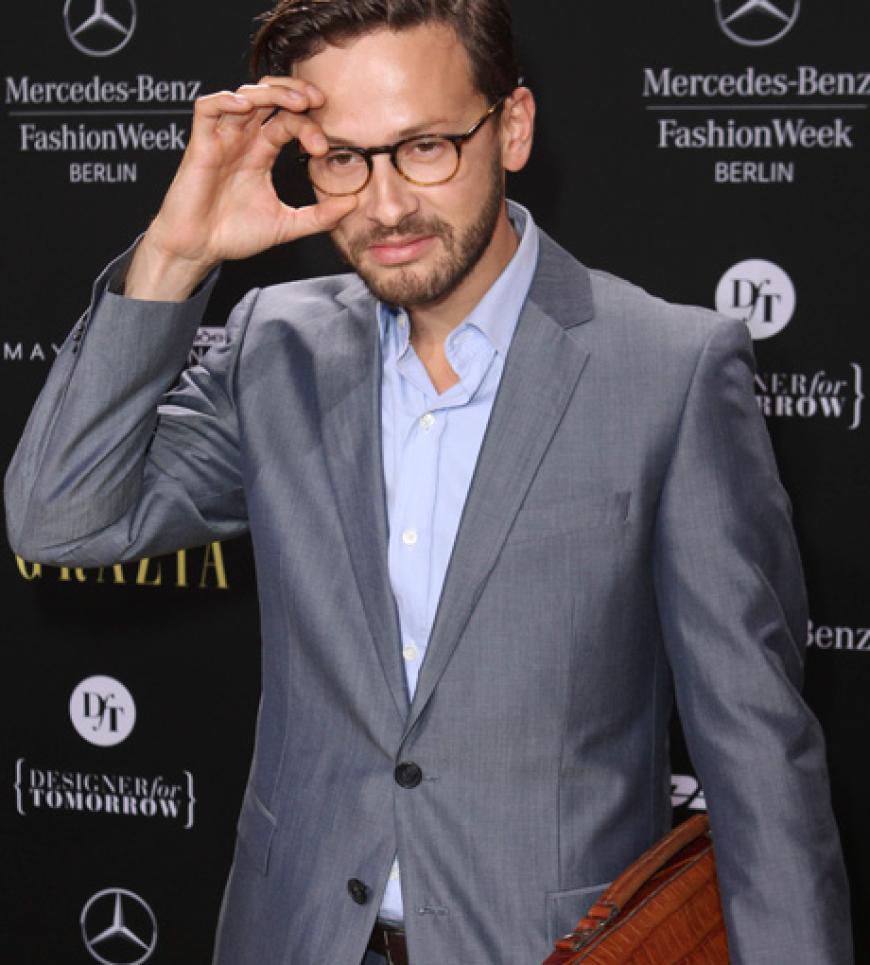 Smart: Schauspieler Franz Dinda