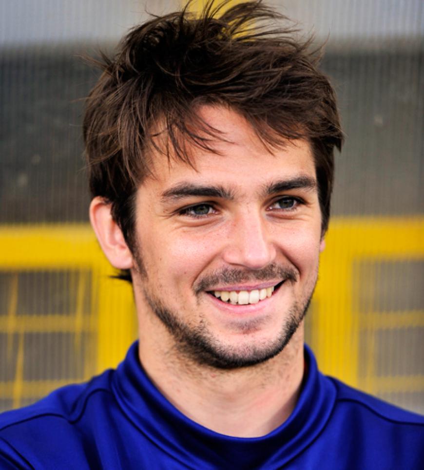 Zwar kann sie seinen Namen nicht aussprechen, aber Online-Redakteurin Anna hat nach Durchblättern des Panini-Hefts ein Auge auf den charmanten Kroaten Niko Kranjcar geworfen...