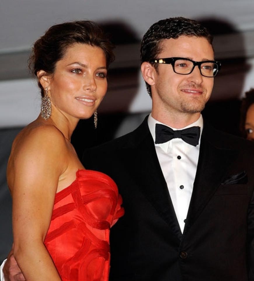 Krisen-Gerüchte um Justin Timberlake und Jessica Biel. Angeblich steht die Beziehung der jungen Schauspieler vor dem Aus. Eine offizielle Erklärung gibt es noch nicht...