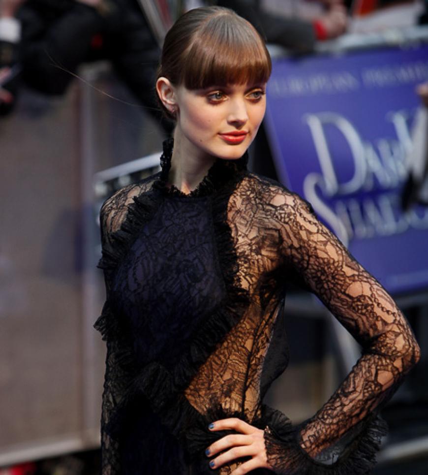 Die australische Schauspielerin Bella Heathcote ist ein echter Hingucker