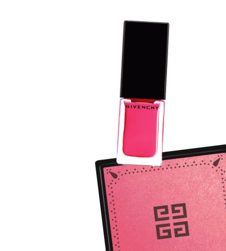 Givenchys Look of Love:
Nagellack