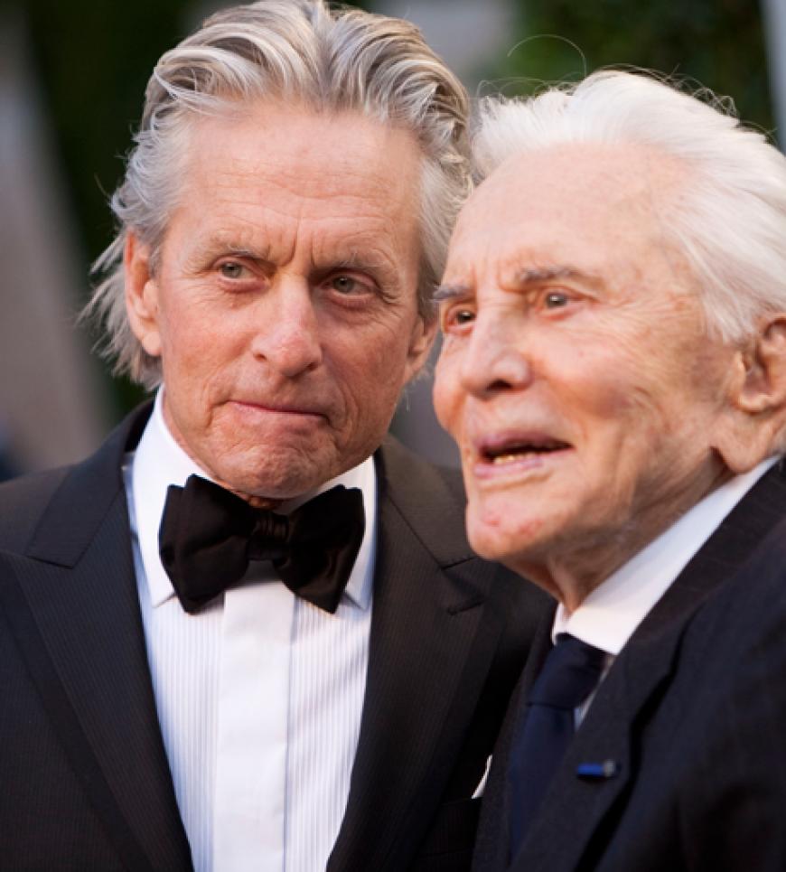 Michael und sein Vater Kirk Douglas