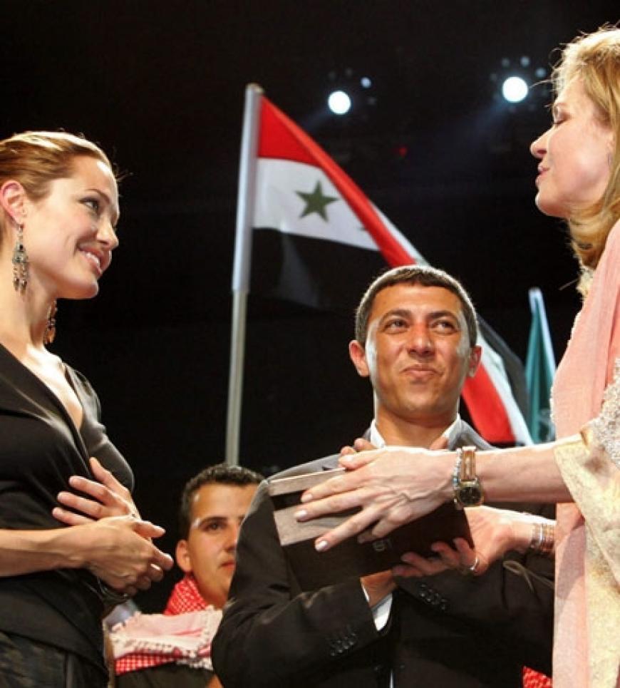Jolie mit Königin Nur von Jordanien