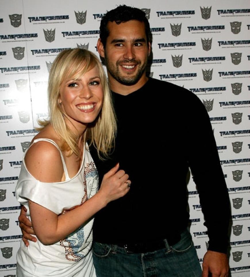 Im März läuteten bei Sängerin Natasha Bedingfield und ihrem Freund Matt Robinson die Hochzeitsglocken. Seit 2006 sind die beiden ein Paar und besiegelten ihre Liebe mit einer traumhaften Hochzeit in den Weinbergen Malibus