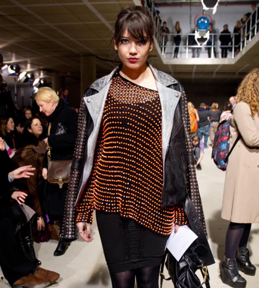 ... und Daisy Lowe lassen sich selten eine Show entgehen