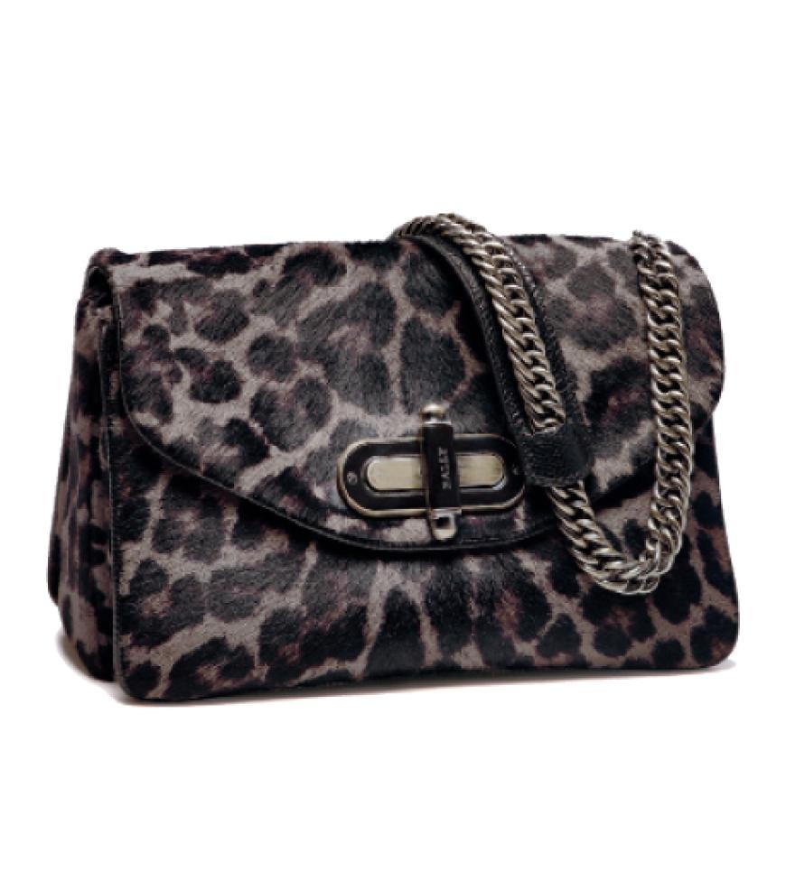 Leoprint-Bags: Ein Trend, an dem man in diesem Herbst einfach nicht vorbeikommt: der Leo-Look. Mustergültig von Bally, ca. 750 Euro