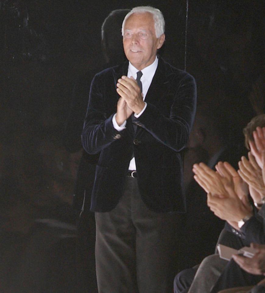 Designer Giorgio Armani bei seiner Show