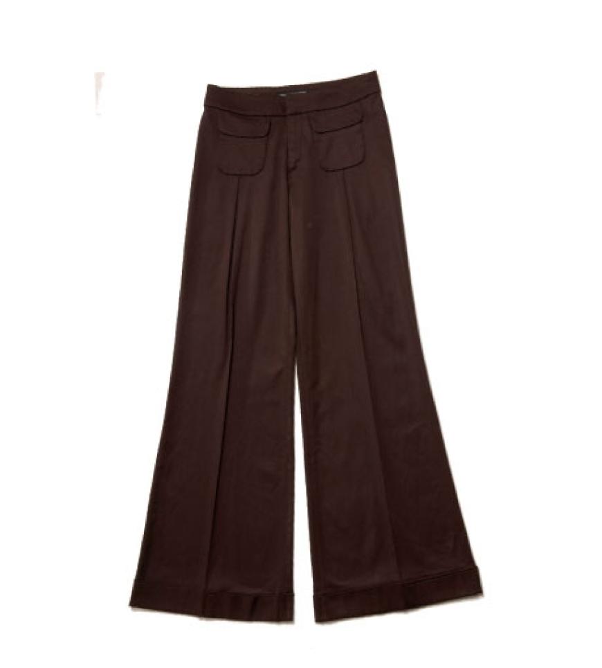 Mit Taschen von Miss Sixty, ca. 110 Euro