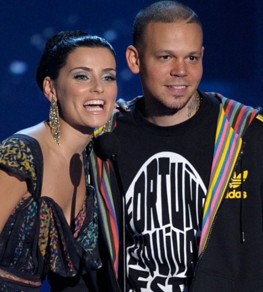 Nelly Furtado und Musiker Residente