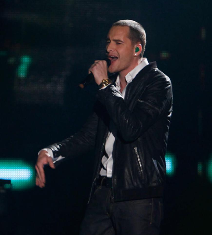 Michael Lane singt „7 Days