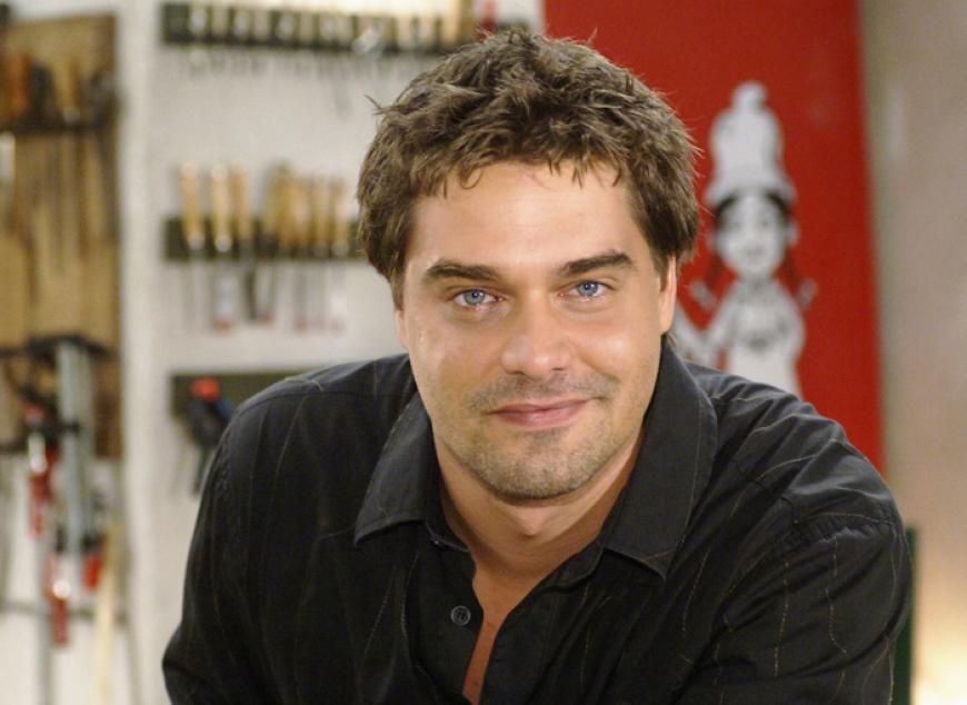 Raphael Vogt stellte Nico Weimershaus dar.