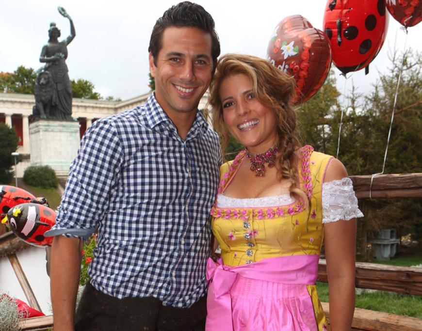 Claudio Pizarro mit seiner Frau Katrin