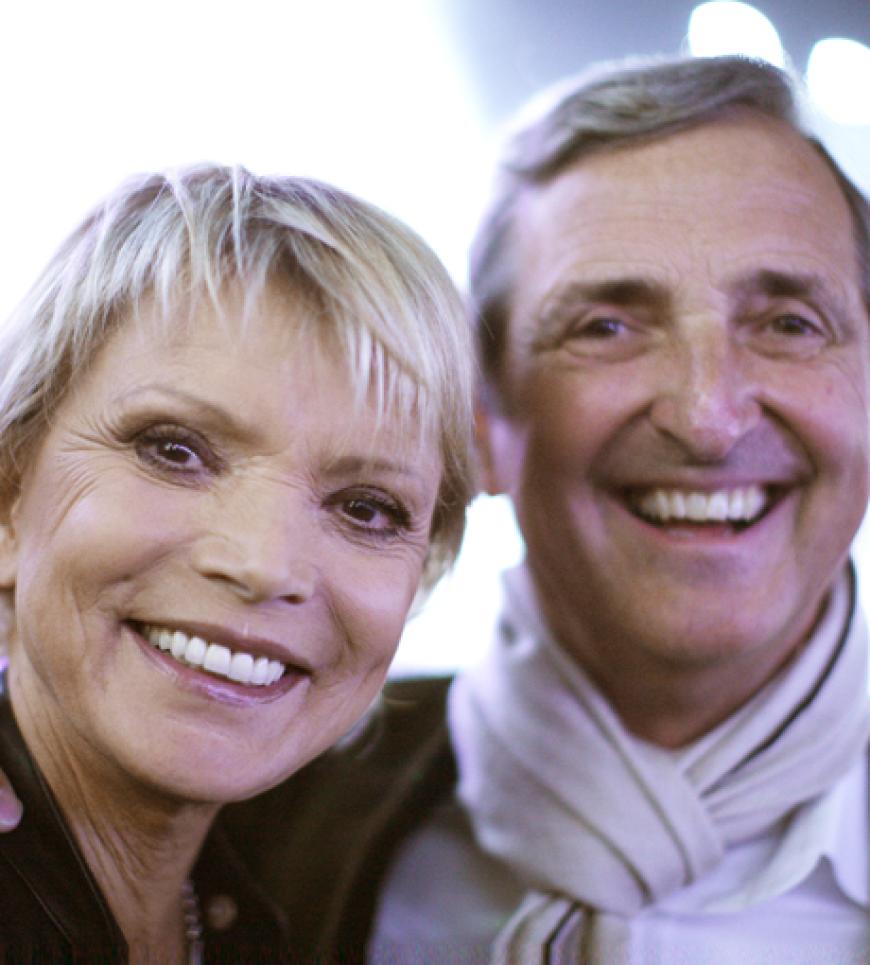 Schauspielerin Uschi Glas und ihr Mann Dieter Hermann konnten sich diesen sensationellen Kampf nicht entgehen lassen