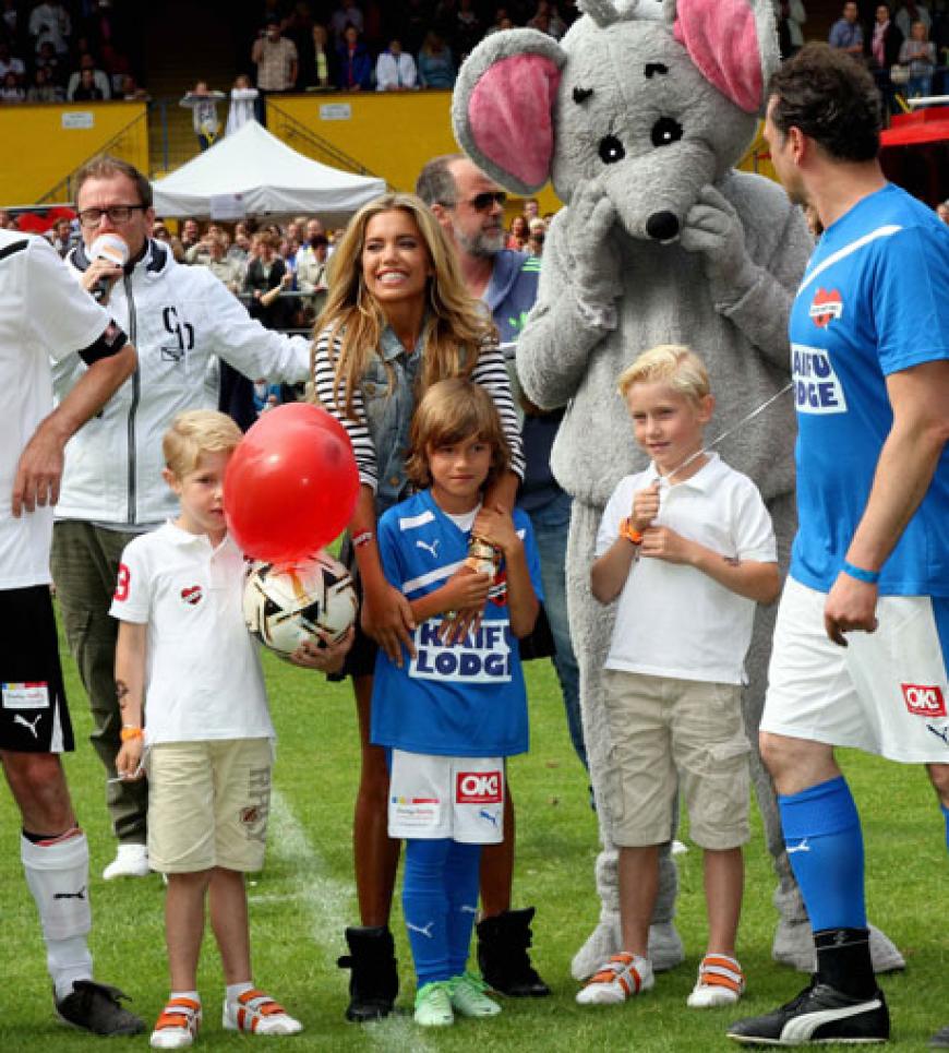 Sylvie und Damian hatten sichtlich Spaß. Der Kleine ließ Mama nicht los