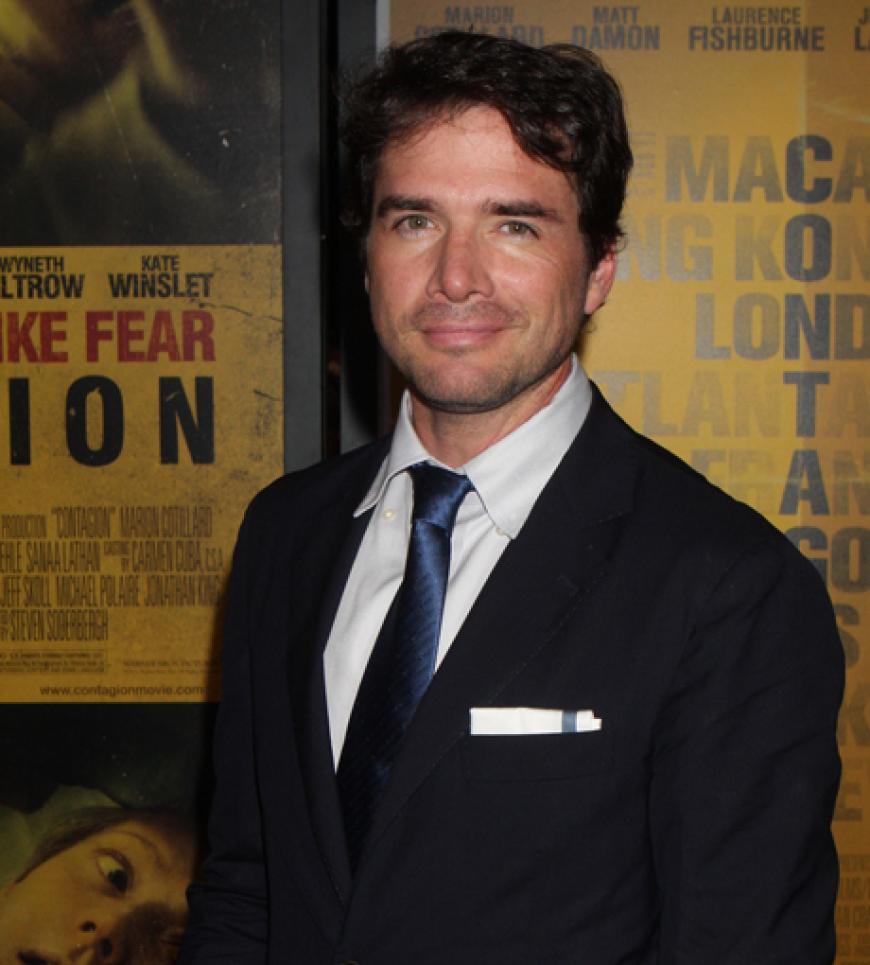 Schick im Anzug: Schauspieler Matthew Settle