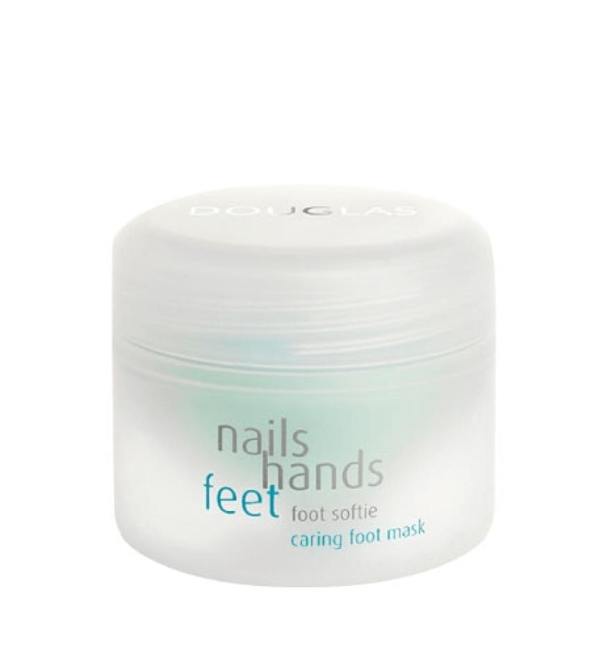 Fuß-Wellness: Nails Hands Feet - Caring Foot Mask von Douglas, 100 ml ca. 17 Euro