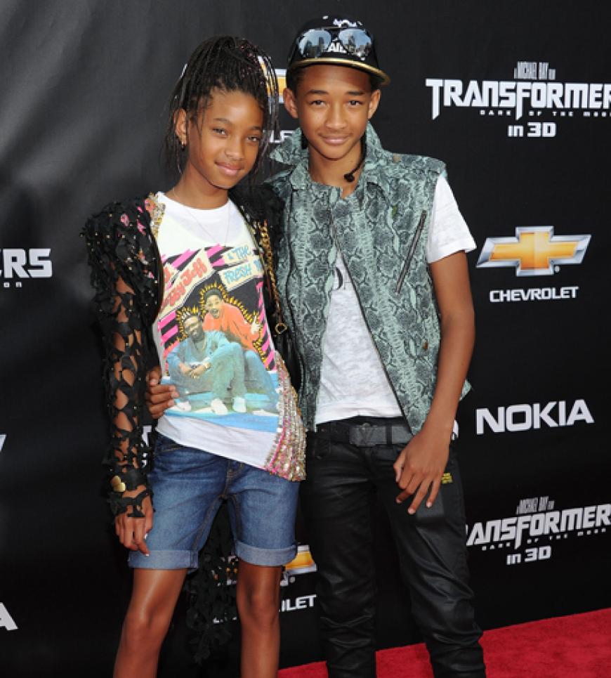 Gemeinsam mit ihrem Bruder Jaden genoss sie an diesem Abend Action und Popcorn