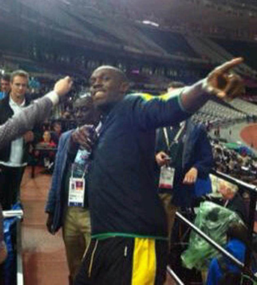 Eine Reporterin der Today Show mit dem schnellsten Mann der Welt: Usain Bolt