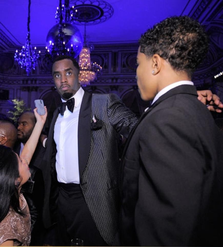 Tausendsassa P. Diddy freut sich über die gelungene Party und die zahlreichen Gäste