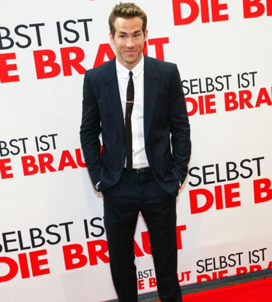 Ryan ist seit September 2008 mit Schauspielerin Scarlett Johansson verheiratet