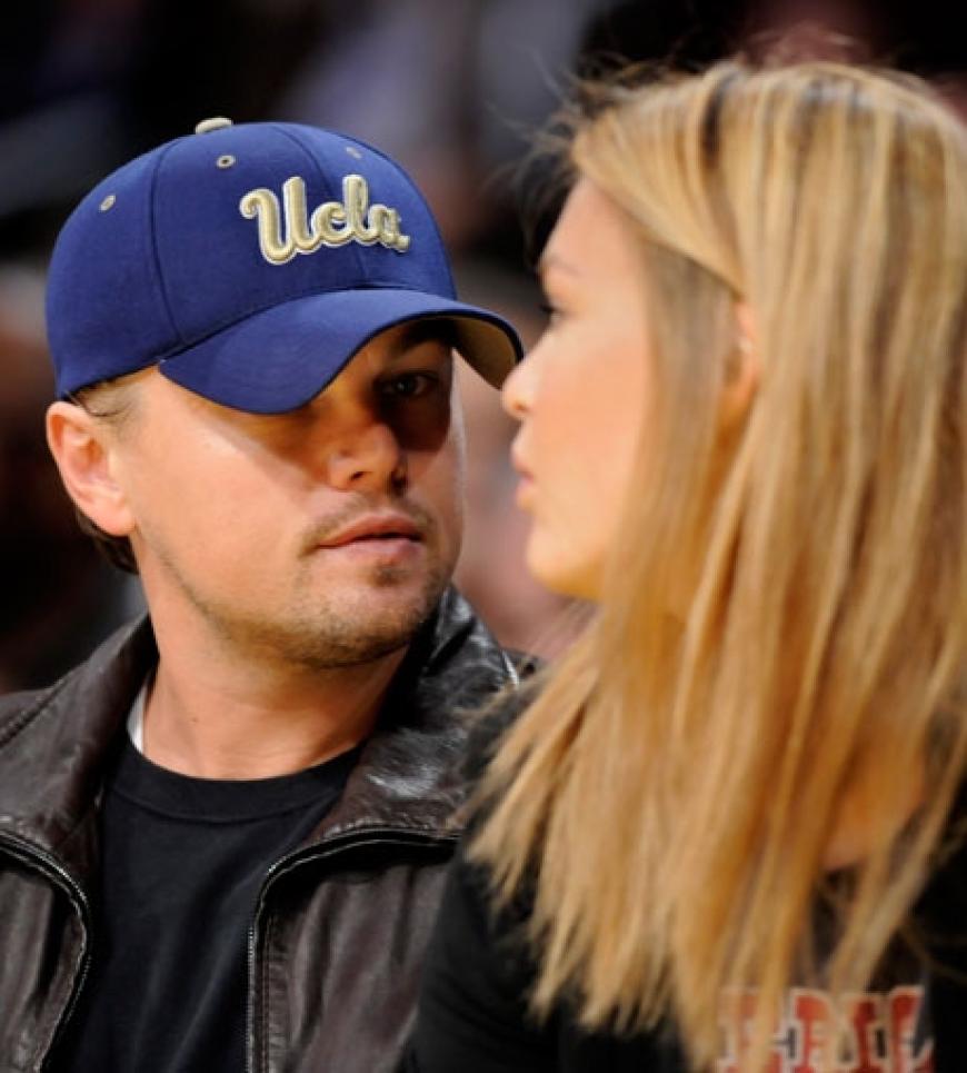 Leonardo und seine damalige Freundin Bar Refaeli. Am 18. Januar 2010 zeigten sie sich bei den
