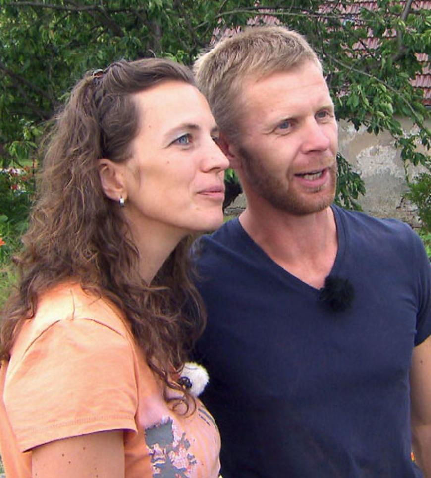 Brian, 35, nimmt die gelernte Landwirtin Sylvia, 35, zu sich auf den Hof