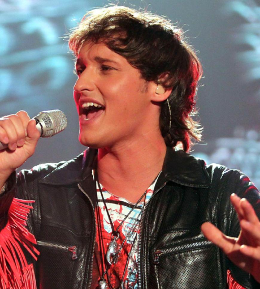 Marco Angelini musste DSDS 2011 nach dem Viertelfinale verlassen. Er möchte nun sein Medizinstudium beenden und dann ein Buch über seine Zeit bei DSDS herausbringen. Was er da wohl zu berichten hat?