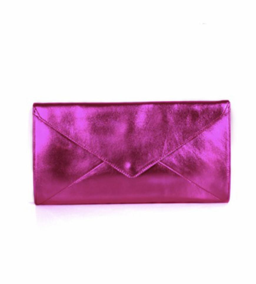 Kuvert-Clutch von James Castle, ca. 175 Euro
