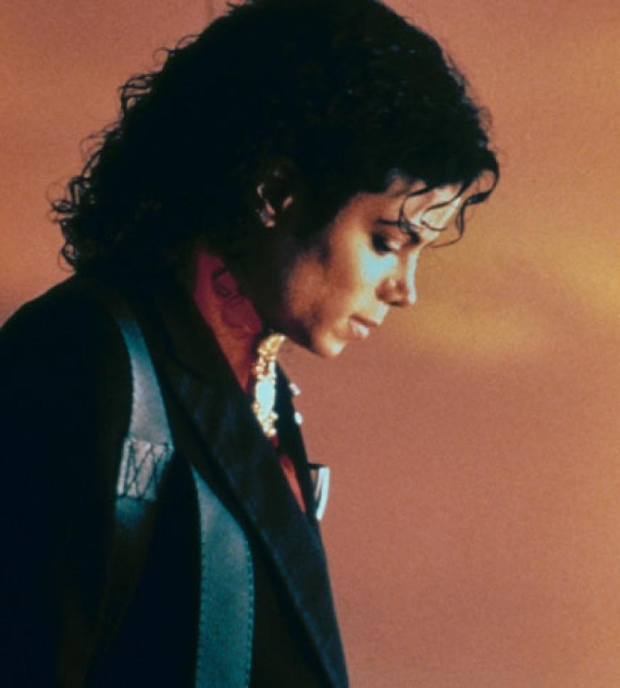 Am 25. Juni trauerten Fans auf der ganzen Welt. Pop-Legende Michael Jackson starb völlig überraschend seiner Villa in Los Angeles. Vermutliche Todesursache: Herzstillstand. Er wurde nur 50 Jahre alt